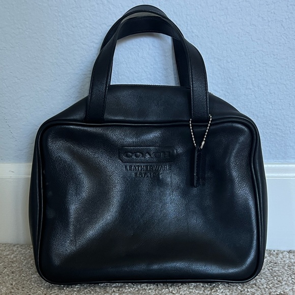 Rare Coach Black Leather Toiletries/Make-up Bag - Picture 1 of 6
